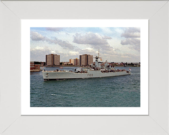 HMS Lowestoft F103 Royal Navy Rothesay class frigate Photo Print or Framed Print - Hampshire Prints