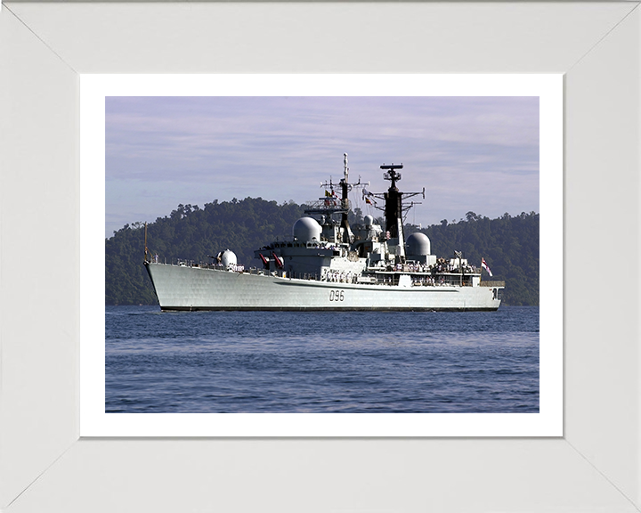 HMS Gloucester D96 Royal Navy Type 42 destroyer Photo Print or Framed Print - Hampshire Prints