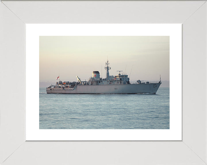 HMS Quorn M41 | Photo Print | Framed Print | Hunt Class | Mine Warfare Vessel | Royal Navy Hampshire Prints