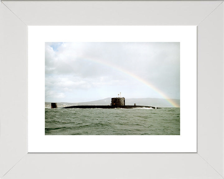 HMS Swiftsure S126 Submarine | Photo Print | Framed Print | Swiftsure Class | Royal Navy Hampshire Prints