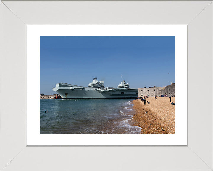 HMS Queen Elizabeth R08 Royal Navy Queen Elizabeth Class Aircraft Carrier Photo Print or Framed Print - Hampshire Prints