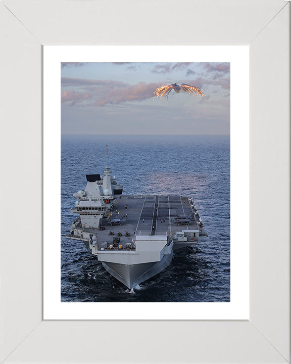 HMS Prince of Wales R09 | Photo Print | Framed Print | Queen Elizabeth Class | Aircraft Carrier | Royal Navy Hampshire Prints