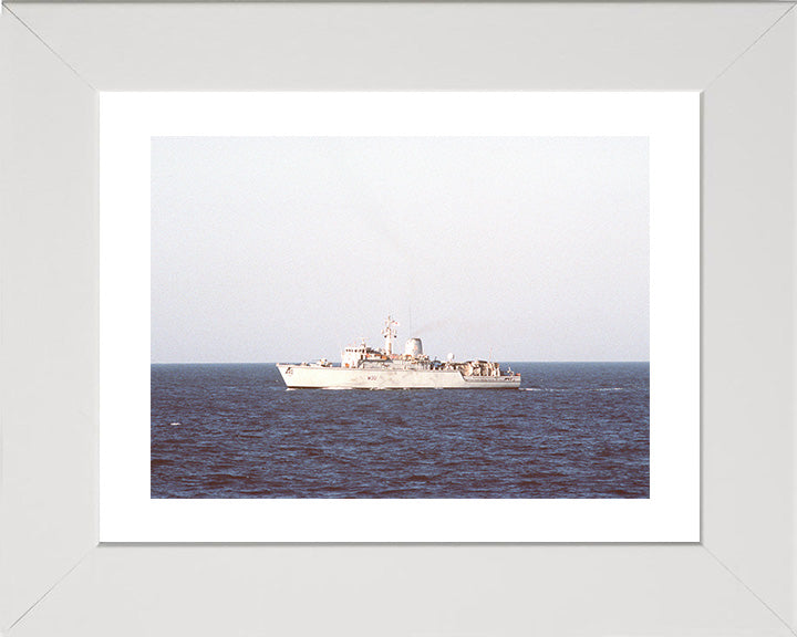 HMS Hurworth M39 Royal Navy Hunt class mine countermeasures vessel Photo Print or Framed Print - Hampshire Prints