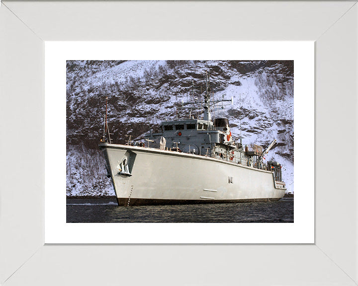 HMS Quorn M41 Royal Navy Hunt class mine countermeasures vessel Photo Print or Framed Print - Hampshire Prints