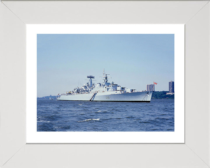 HMS London D16 | Photo Print | Framed Print | County Class | Destroyer | Royal Navy Hampshire Prints