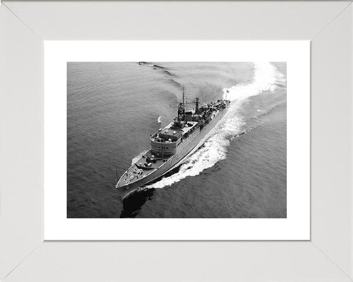 HMS Wizard F72 (R72) | Photo Print | Framed Print | W Class | Destroyer | Royal Navy Hampshire Prints