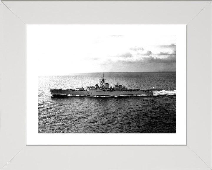 HMS Lowestoft F103 | Photo Print | Framed Print | Rothesay Class | Frigate | Royal Navy Hampshire Prints