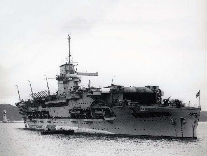 HMS Glorious (77) Royal Navy Courageous class battlecruiser Photo Print or Framed Print - Hampshire Prints