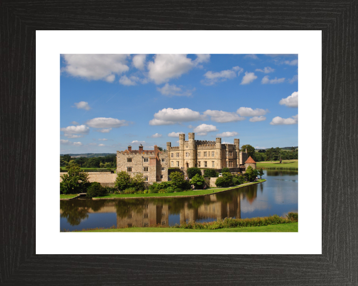 leeds castle kent in summer Photo Print - Canvas - Framed Photo Print - Hampshire Prints