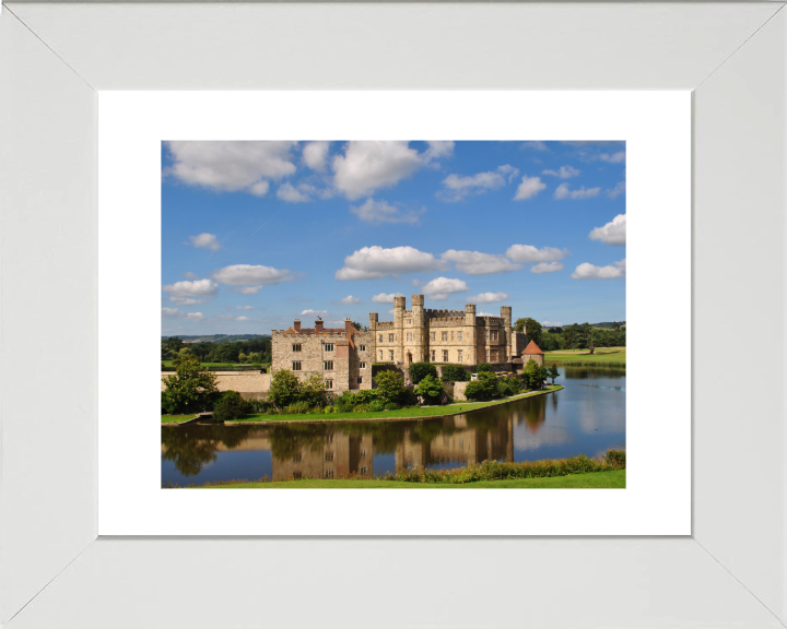 leeds castle kent in summer Photo Print - Canvas - Framed Photo Print - Hampshire Prints