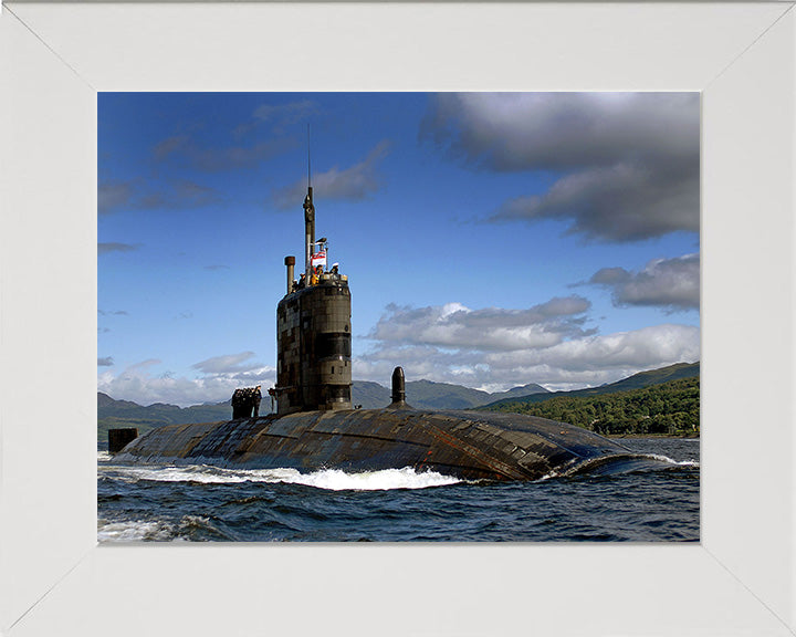 HMS Superb S109 Royal Navy Swiftsure class Submarine Photo Print or Framed Print - Hampshire Prints