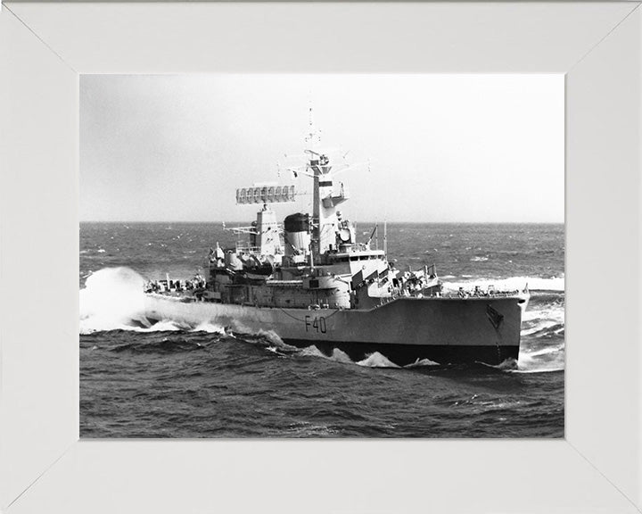 HMS Sirius F40 | Photo Print | Framed Print | Poster | Leander Class | Frigate | Royal Navy Hampshire Prints