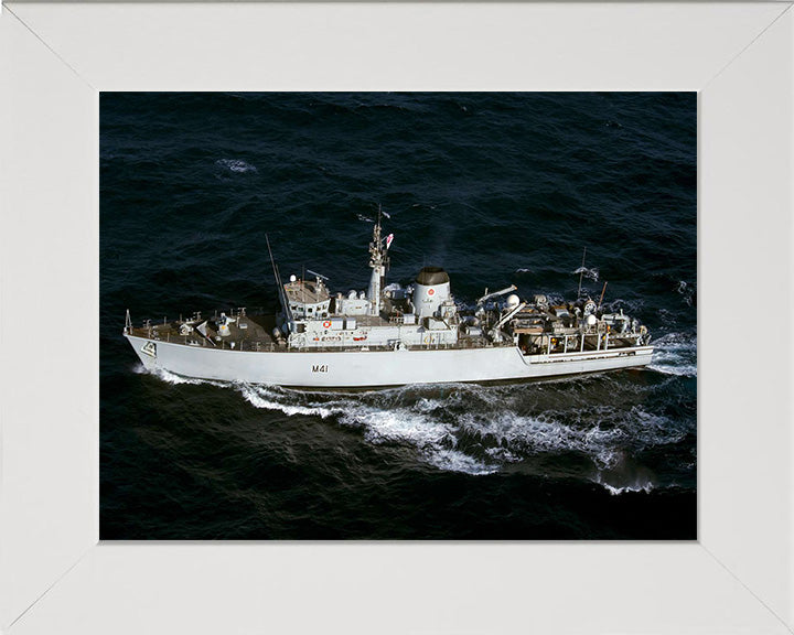 HMS Quorn M41 Royal Navy Hunt class mine countermeasures vessel Photo Print or Framed Print - Hampshire Prints