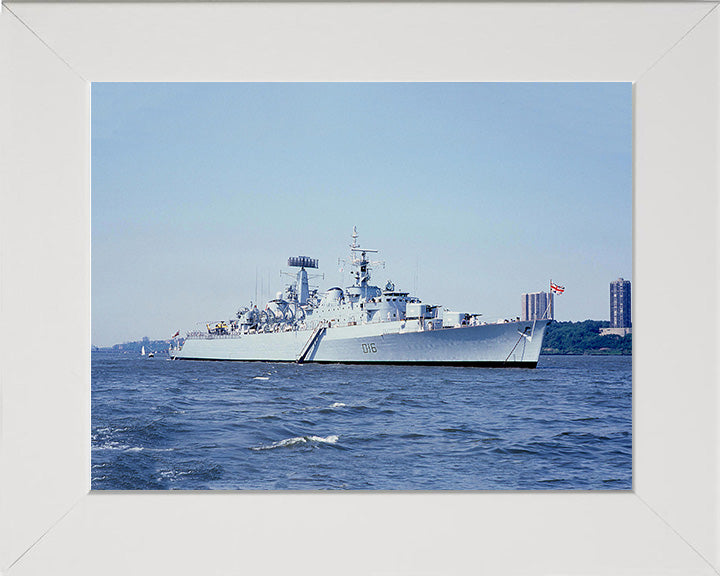 HMS London D16 | Photo Print | Framed Print | County Class | Destroyer | Royal Navy Hampshire Prints