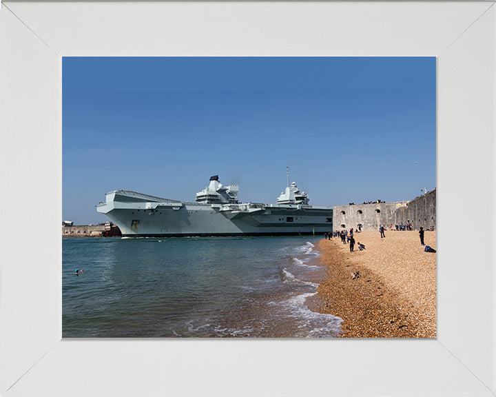 HMS Queen Elizabeth R08 Royal Navy Queen Elizabeth Class Aircraft Carrier Photo Print or Framed Print - Hampshire Prints