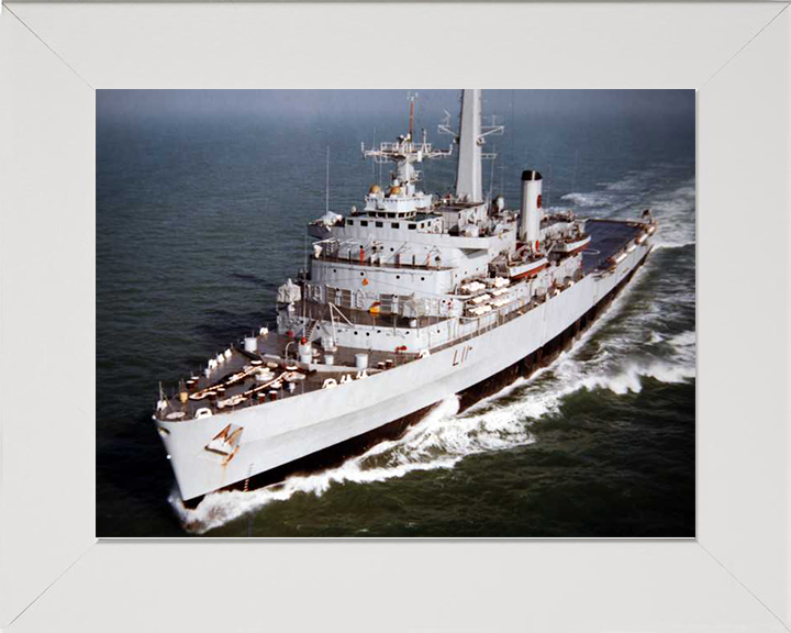 HMS Intrepid L11 | Photo Print | Framed Print | Fearless Class | Amphibious Ship | Royal Navy Hampshire Prints