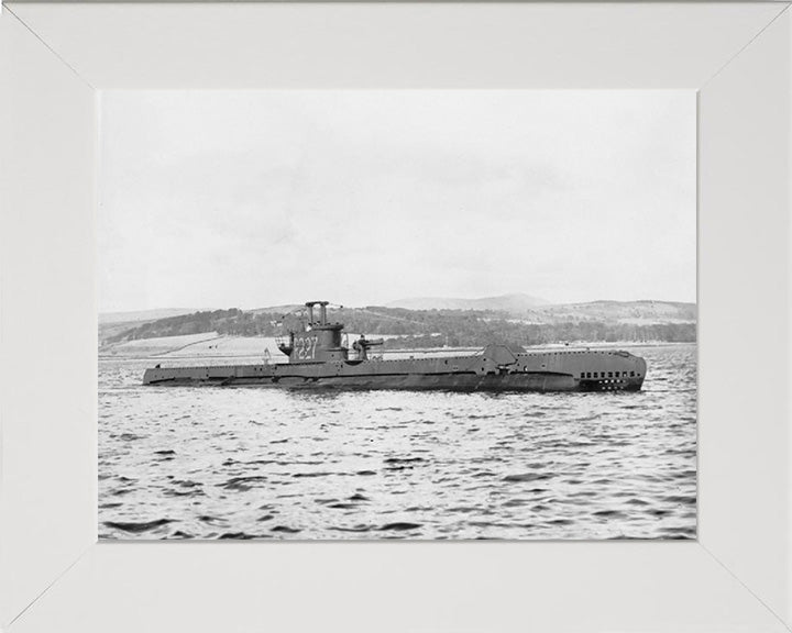 HMS Spiteful P227 Submarine | Photo Print | Framed Print | Poster | S Class | Royal Navy Hampshire Prints