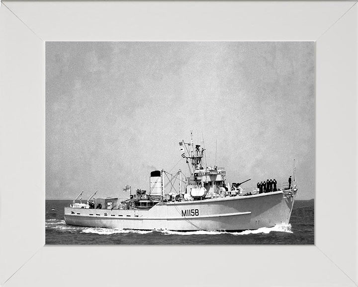 HMS Laleston M1158 Royal Navy Ton Class Minesweeper Photo Print or Framed Print - Hampshire Prints