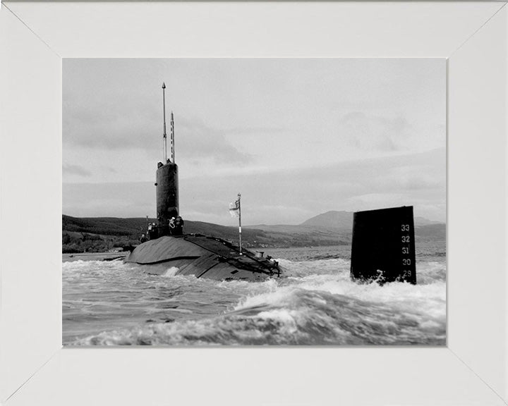 HMS Courageous S50 Royal Navy Valiant class Submarine Photo Print or Framed Print - Hampshire Prints