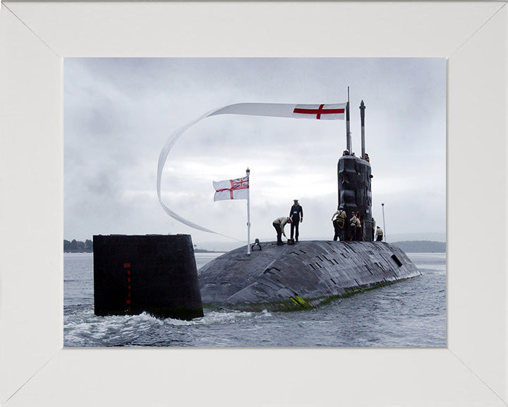 HMS Splendid S106 Royal Navy Swiftsure class Submarine Photo Print or Framed Print - Hampshire Prints