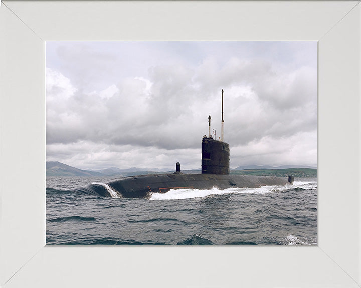 HMS Sceptre S104 Royal Navy Swiftsure class Submarine Photo Print or Framed Print - Hampshire Prints