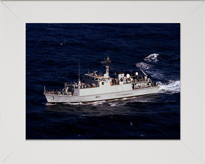 HMS Ramsey M110 | Photo Print | Framed Print | Sandown Class | Minehunter | Royal Navy Hampshire Prints