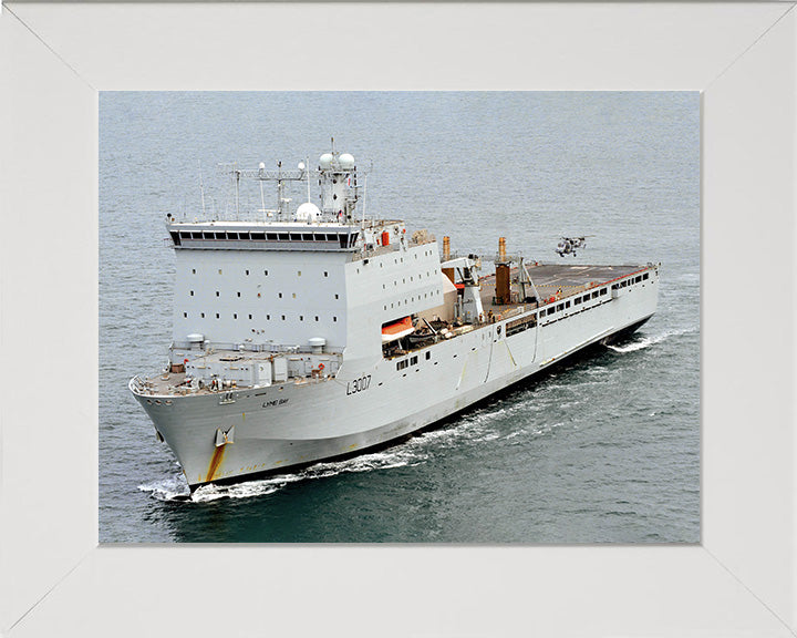RFA Lyme Bay L3007 | Photo Print | Framed Print | Bay Class | Auxiliary Dock | Royal Fleet Auxiliary Hampshire Prints