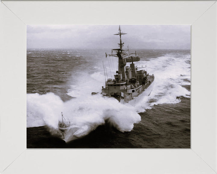 HMS Minerva F45 | Photo Print | Framed Print | Leander Class | Frigate | Royal Navy Hampshire Prints
