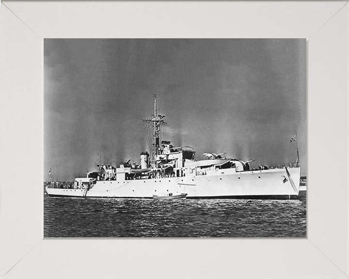 HMS Snipe U20 | Photo Print | Framed Print | Black Swan Class | Sloop | Royal Navy Hampshire Prints