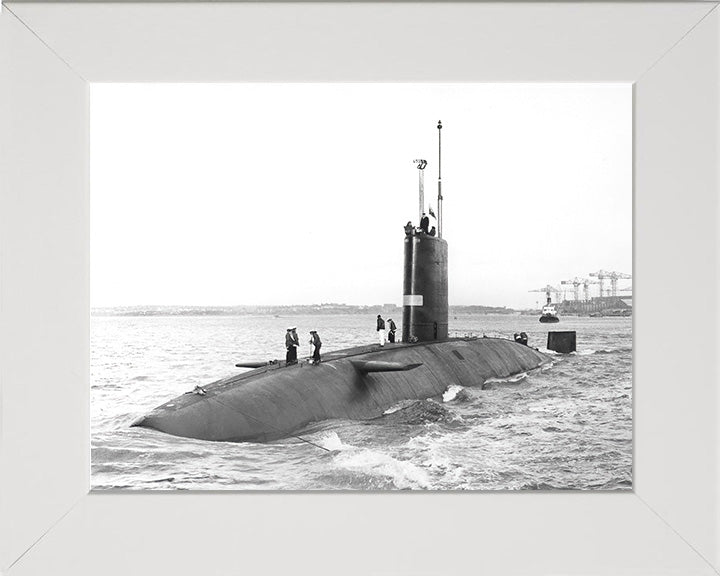 HMS Warspite S103 Royal Navy Valiant class Submarine Photo Print or Framed Print - Hampshire Prints