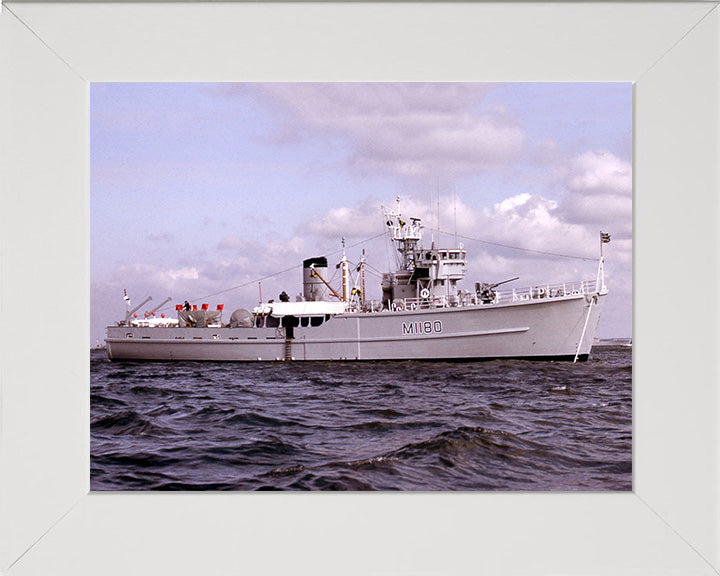 HMS Shavington M1180 Royal Navy Ton Class Minesweeper Photo Print or Framed Photo Print - Hampshire Prints