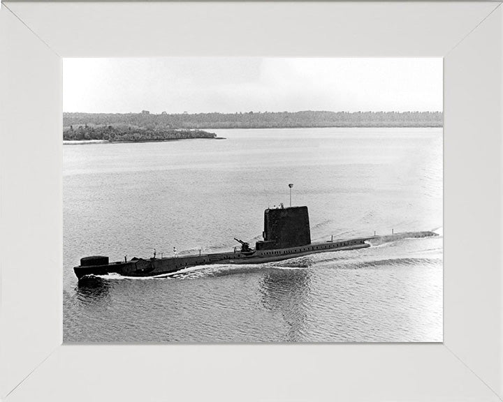 HMS Andrew P423 Royal Navy Amphion class Submarine Photo Print or Framed Print - Hampshire Prints