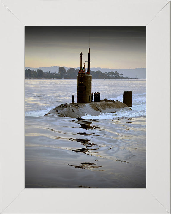 HMS Triumph S93 Submarine | Photo Print | Framed Print | Trafalgar Class | Royal Navy Hampshire Prints