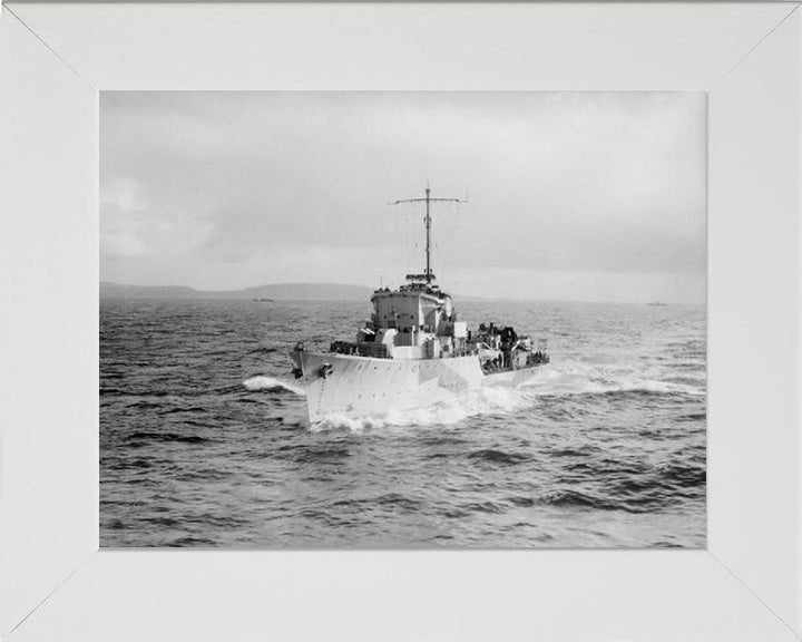 HMS Haldon L19 Royal Navy Hunt class destroyer Photo Print or Framed Print - Hampshire Prints