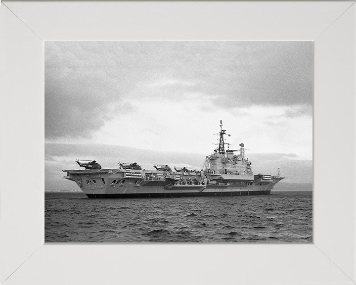 HMS Hermes R12 Royal Navy Centaur class Aircraft carrier Photo Print or Framed Print - Hampshire Prints