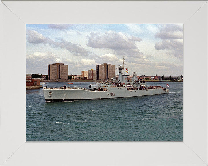 HMS Lowestoft F103 Royal Navy Rothesay class frigate Photo Print or Framed Print - Hampshire Prints