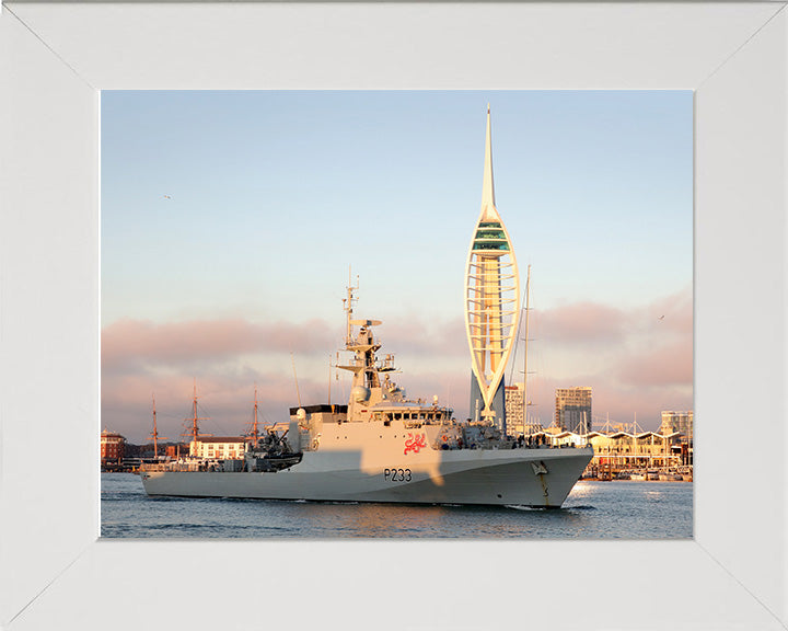HMS Trent P224 Royal Navy River class offshore patrol vessel Photo Print or Framed Print - Hampshire Prints