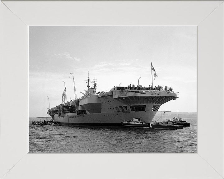 HMS Victorious R38 | Photo Print | Framed Print | Illustrious Class | Aircraft carrier | Royal Navy Hampshire Prints