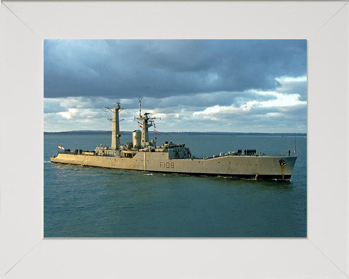 HMS Londonderry F108 Royal Navy Rothesay class frigate Photo Print or Framed Print - Hampshire Prints