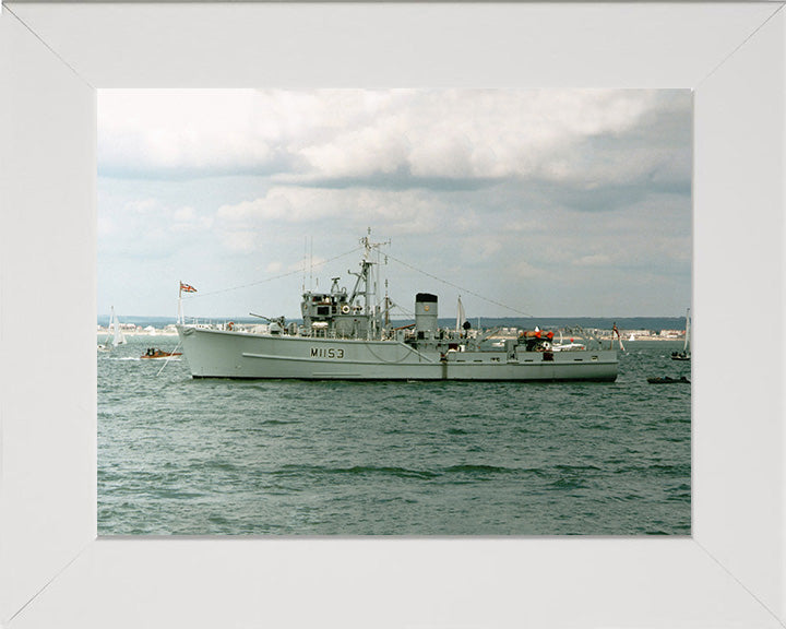 HMS Kedleston M1153 Royal Navy Ton class minesweeper Photo Print or Framed Print - Hampshire Prints