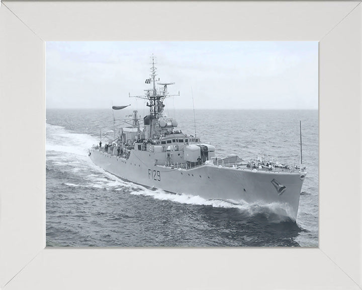 HMS Rhyl F129 | Photo Print | Framed Print | Poster | Rothesay Class | Frigate | Royal Navy Hampshire Prints