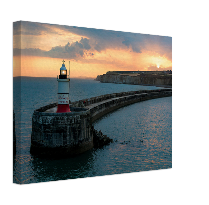 Newhaven Port Lighthouse East Sussex at sunset Photo Print - Canvas - Framed Photo Print - Hampshire Prints