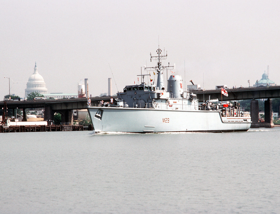 HMS Brecon M29 Royal Navy Hunt class mine countermeasures vessel Photo Print or Framed Print - Hampshire Prints