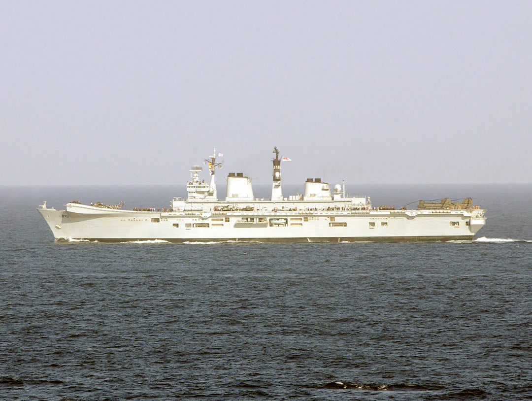 HMS Illustrious R06 | Photo Print | Framed Print | Invincible Class | Aircraft Carrier | Royal Navy Hampshire Prints