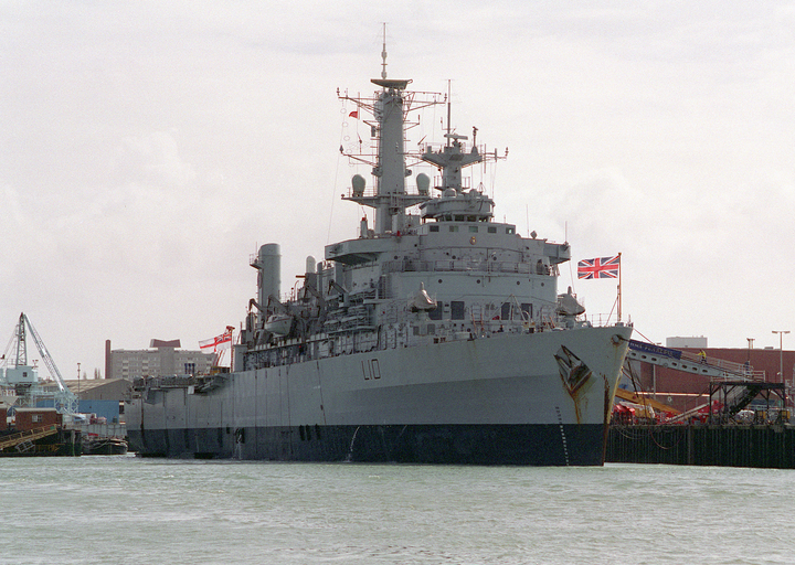 HMS Fearless L10 Royal Navy Fearless class amphibious ship Photo Print or Framed Print - Hampshire Prints