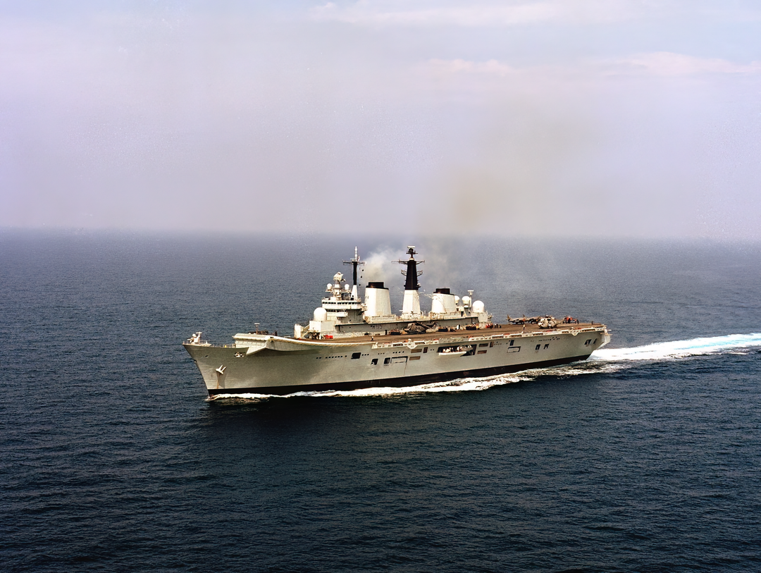 HMS Invincible R05 | Photo Print | Framed Print | Invincible Class | Aircraft Carrier | Royal Navy Hampshire Prints