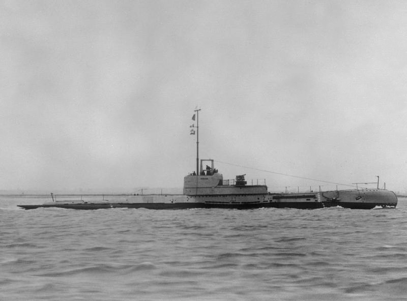 HMS Sturgeon 73S Submarine | Photo Print | Framed Print | Poster | S Class | Royal Navy Hampshire Prints