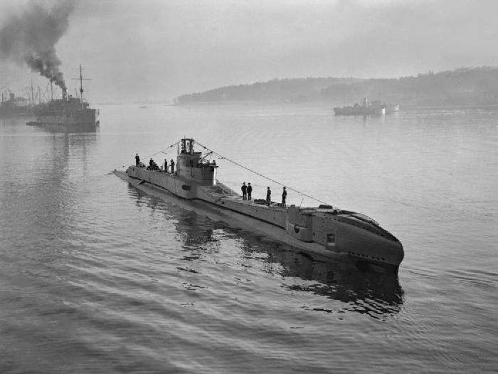 HMS Thunderbolt N25 Submarine | Photo Print | Framed Print | Poster | T Class | Royal Navy Hampshire Prints