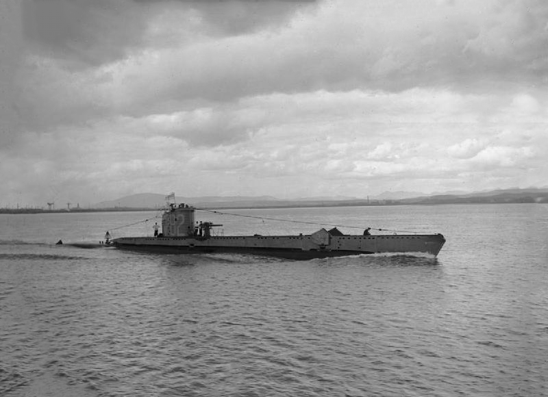 HMS Upshot P82 Submarine | Photo Print | Framed Print | Poster | V Class | Royal Navy Hampshire Prints