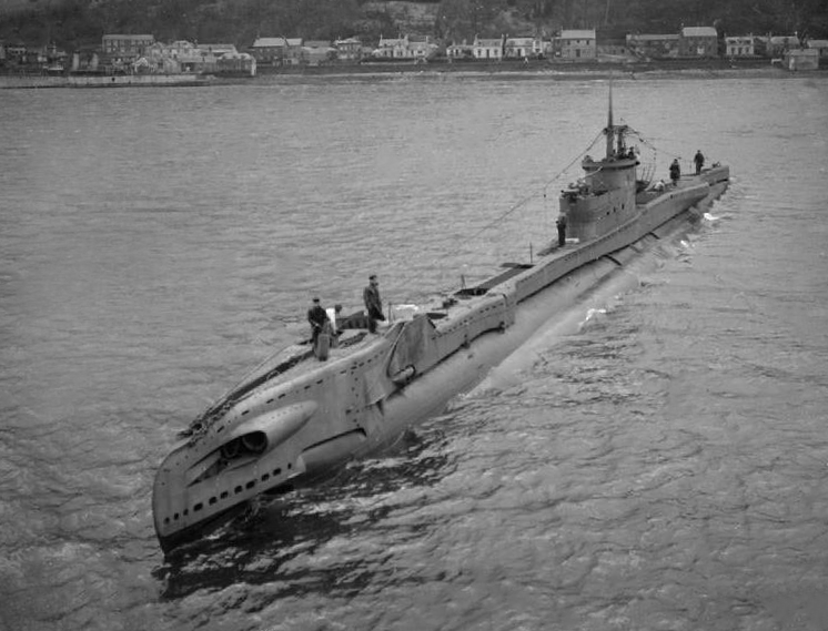 HMS Tudor P326 Submarine | Photo Print | Framed Print | Poster | T Class | Royal Navy Hampshire Prints